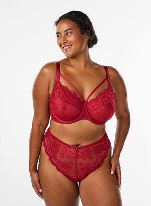 Devoted By Zizzi, String - karanda red