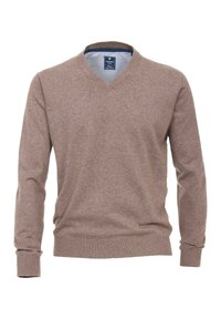 Brązowy sweter z dekoltem w serek wykonany z miękkiej dzianiny, z długimi rękawami oraz ściągaczowymi mankietami i dołem. Wnętrze kołnierza ozdobione delikatnym paskowanym wzorem.