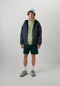 Carhartt WIP REVERSIBLE PLANER JACKET - Veste mi-saison - force blue/black