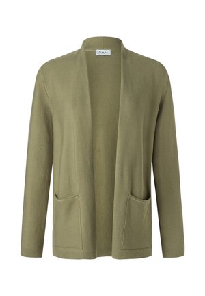 Cardigan verde oliva de punto fino con abertura frontal, mangas largas y dos bolsillos de parche en la parte delantera.