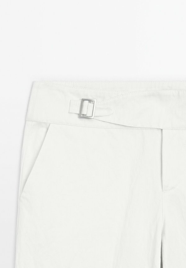 WITH BUCKLE DETAILS - Trousers2