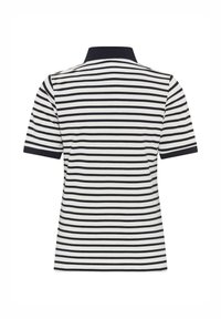 Polo a maniche corte con un motivo a righe orizzontali blu navy e bianche e colletto blu navy uniforme. Realizzato in tessuto morbido e strutturato.