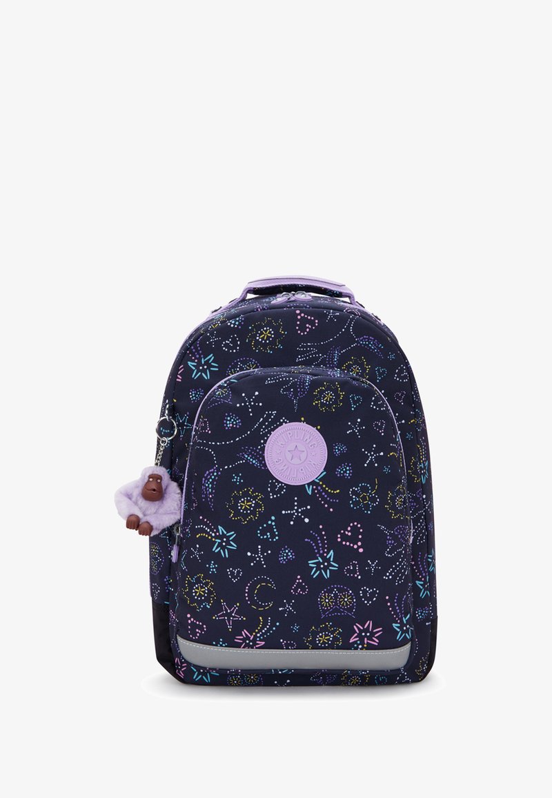Zaino in tessuto blu navy con motivi floreali e stellari colorati, dettagli in viola, patch in gomma con logo e un portachiavi a forma di scimmia in peluche.