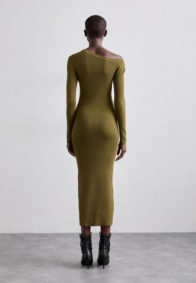 STAUD CRAFTSMAN DRESS - Strikket kjole - sergeant green