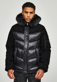 Glorious Gangsta LAVIN Talvejope jet black high shine/must