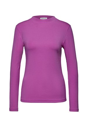 Langärmliges Oberteil aus lebhaftem pinkfarbenem Stoff, mit hochgeschlossenem Kragen und taillierter Form, glatter Textur und minimalen Nähten.