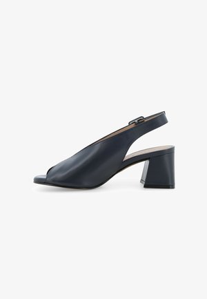 Scarpa slingback in pelle nera con punta aperta e tacco largo, dotata di cinturino regolabile alla caviglia e finitura liscia.
