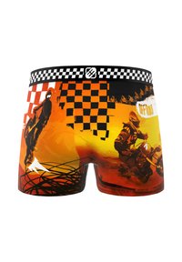 Boxer shorts avec un dégradé dynamique orange-jaune, une ceinture à carreaux noir, et de graphiques et motifs de moto vibrants.