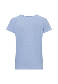 Lichtblauw T-shirt met korte mouwen en ronde hals, gemaakt van zachte stof. Heeft een gladde textuur en een casual, comfortabele pasvorm.