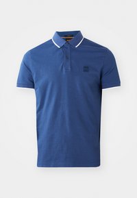 - Koszulka polo