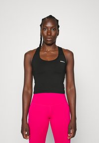 Nebbia - SPORTY SLIM FIT CROP TANK  - Top - black Miniatúrny obrázok 1