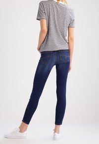 Lee Vaqueros pitillo - dark-blue denim