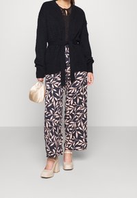 VILA Petite Kofta - black