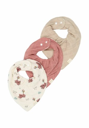 Trois bavoirs pour bébé en beige, rose poudré et blanc avec des motifs d'avion et de cerf-volant, chacun doté de fermetures à pression réglables.