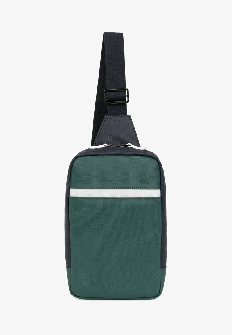 Borsa a tracolla verde e blu navy con superficie texture, dettaglio a striscia bianca e tracolla regolabile; presenta una chiusura zip e un design elegante.