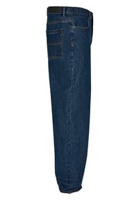Jean en denim foncé à coupe droite, doté d'une poche arrière et de détails de couture. Le tissu présente une finition texturée et un design classique.
