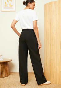 Love & Roses ELASTICATED WAIST WIDE LEG - Kelnės - black
