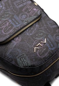 ALV by Alviero Martini Dagryggsäck - black