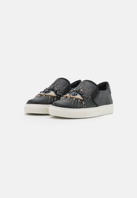 kurt geiger eye sneakers