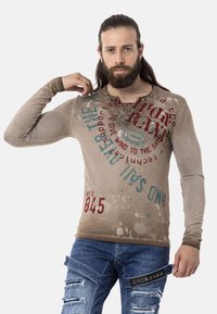 Cipo & Baxx LANGARM - Langarmshirt - brown