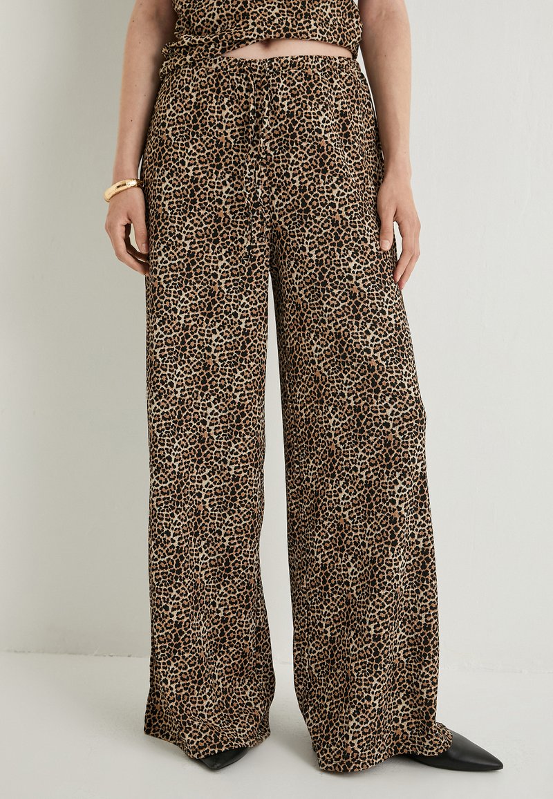 Koton LEOPARD PATTERNED - Bukser - black