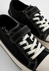 Next REGULAR FIT - Sneakers low - black