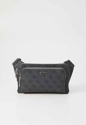Geantă crossbody din material gri închis cu un model subtil de logo, având o buzunare frontală cu fermoar și un accent metalic cu logo. Curea ajustabilă.
