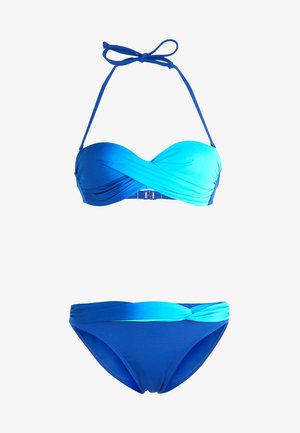 Bikini de dos piezas en tonos de azul degradado. Top bandeau con diseño retorcido y lazos de halter; parte inferior a juego con cinturilla doblada. Textura suave.