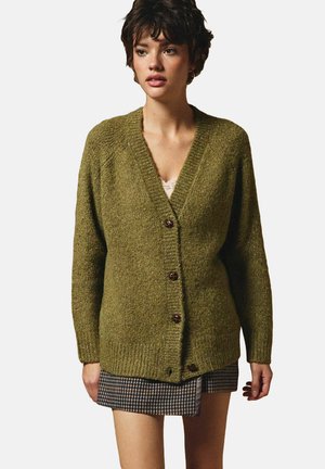 CHUNKY RAGLAN V NECK - Gilet - olive
