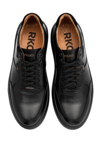 RYŁKO - Sneakersy niskie