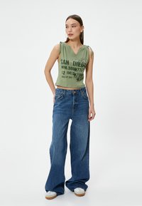 Koton V NECK TANK - Top - khaki