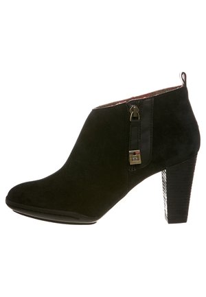 Korolliset nilkkurit - black denim