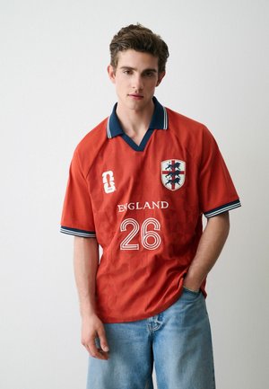 Next, REGULAR FIT - FOOTBALL POLO SHIRT . - Polosärk - red england fifa