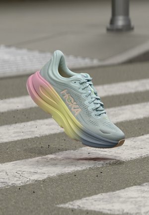 HOKA, BONDI - Обувки за бягане по асфалт - glimmering blue/overcast