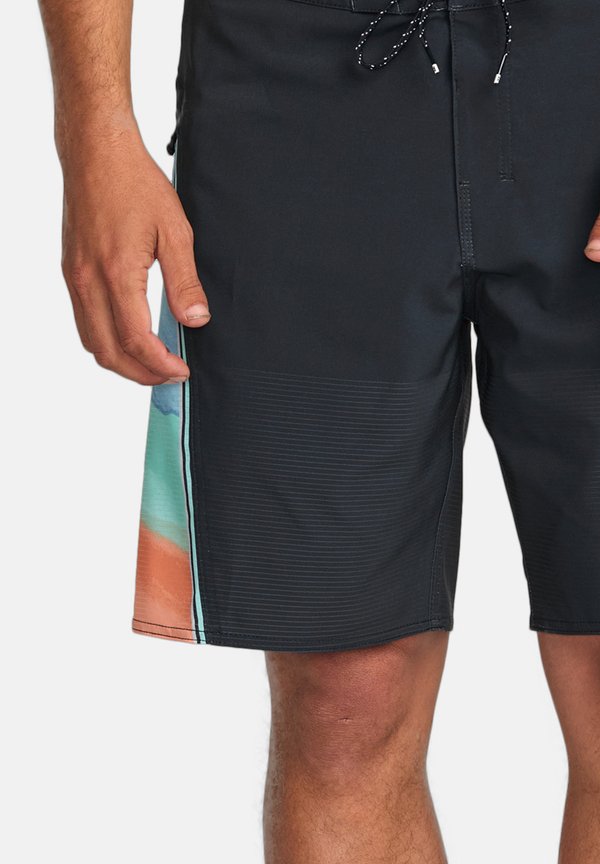 STRADDIE AIRLITE - Swimming shorts - nvy2