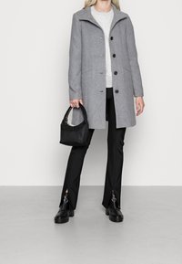 Vero Moda Mantel - mottled light grey