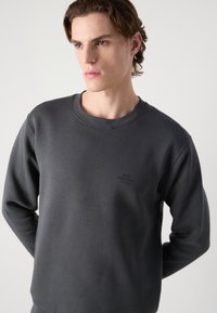 Mads Nørgaard STANDARD CREW LOGO - Ikdienas džemperis - black oyster