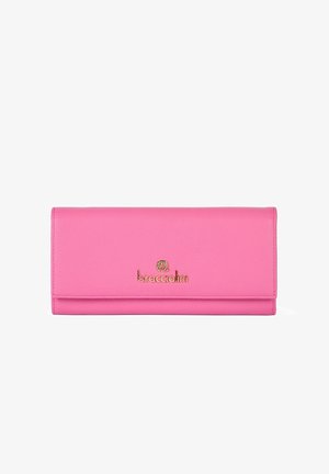 Roze leren portemonnee met een gladde textuur, voorzien van een gouden logo en een horizontaal klepontwerp. Compacte en rechthoekige vorm.