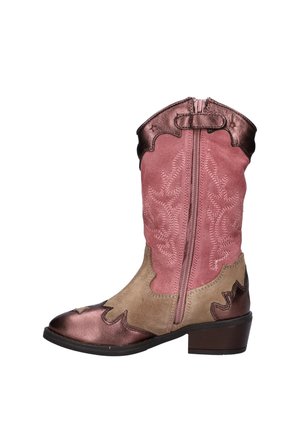Enkellaars cowboylaars in roze en beige suède met metallic bruine neus, hiel en bovenrand, met decoratieve stiksels en een zijrits.
