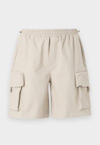 Beige cargo shorts made of cotton, featuring an elastic waistband, two side pockets, and two spacious cargo pockets on the thighs.