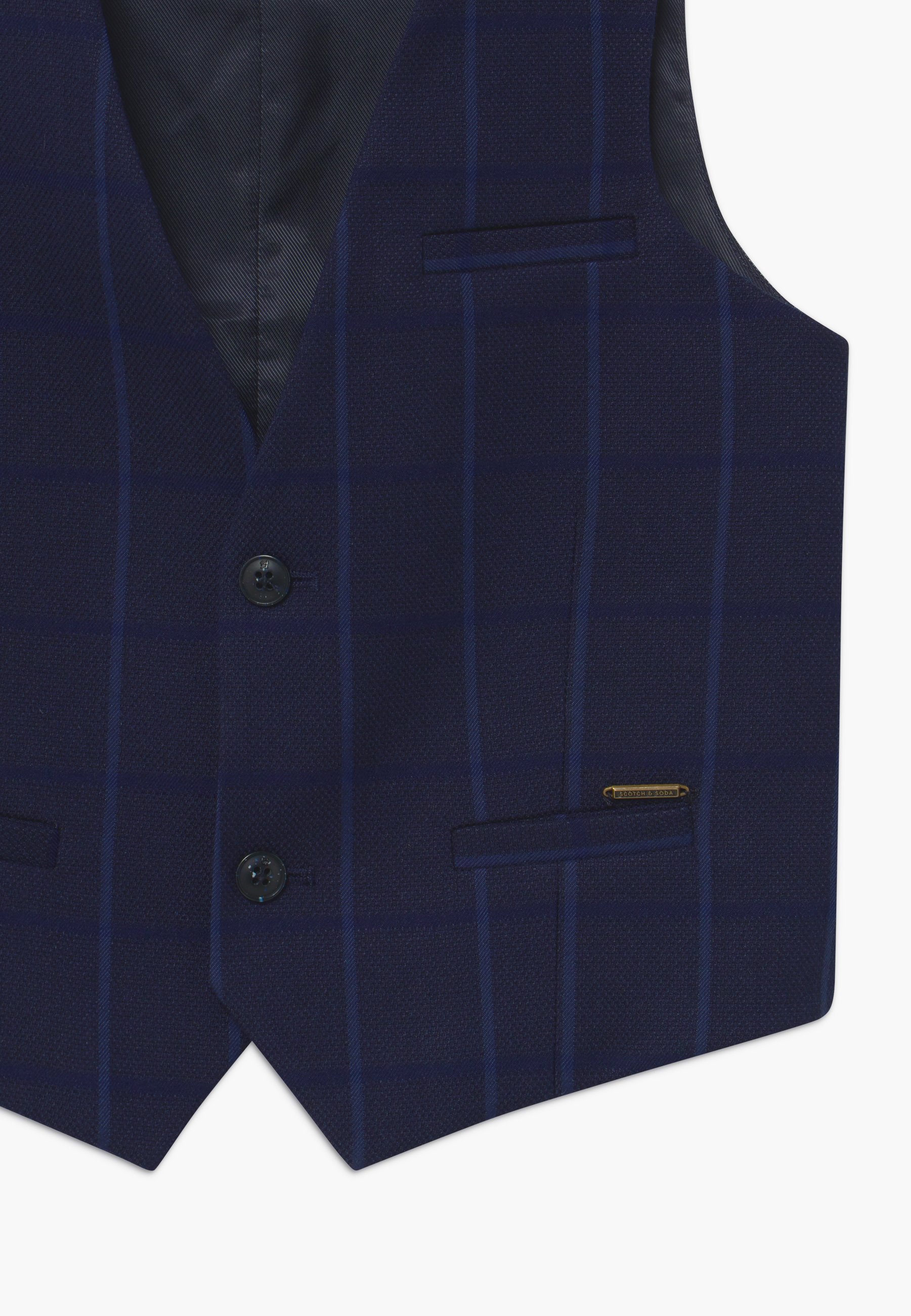 costume scotch and soda