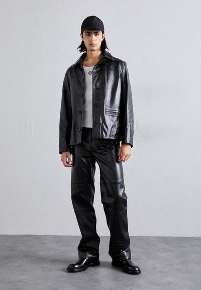 MARINE SERRE MOONOGRAM EMBOSSED BOXY JACKET - Odinis švarkas - black