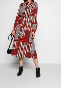 Selected Femme Tall Sukienka koszulowa