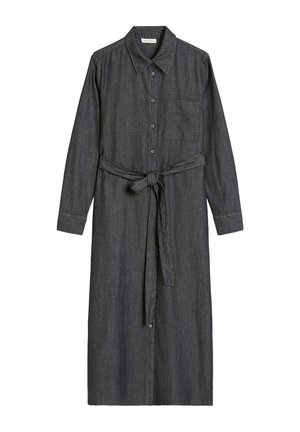 Ciemnoszara, długa koszula z długim rękawem, wykonana z tkaniny przypominającej denim. Posiada kołnierzyk, guziki z przodu, kieszeń na piersi oraz pasek do wiązania w talii.