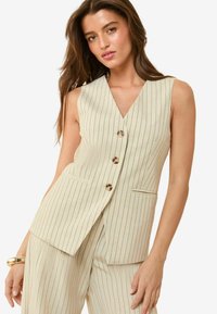 REGULAR FIT - TAILORED - Weste - cream