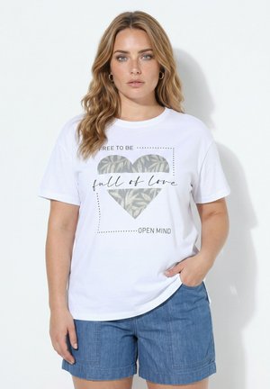 Angel of Style, T-SHIRT, BOXY FIT, HEART PRINT, LETTERING - T-shirt con stampa - snow white