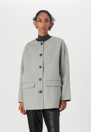Selected Femme SLFPAM HANDMADE SCARF JACKET - Klasick kabt - light grey