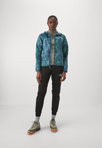 The North Face HIGHER RUN WIND JACKET - Sportska jakna - steel blue