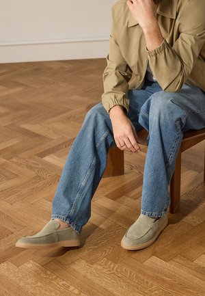 Manfield, Slip-ons - grün