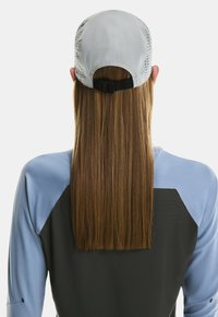 On LIGHTWEIGHT  - Pet - glacier